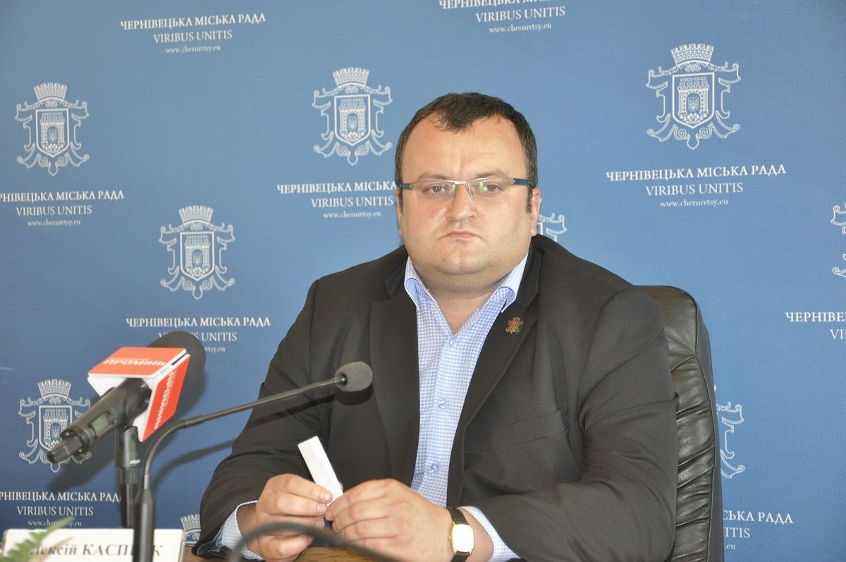 Поновлений судом мер Чернівців отримав понад 250 тис. грн компенсації за відставку