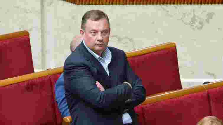 Суд відмовився арештувати знайдені в Ярослава Дубневича гроші