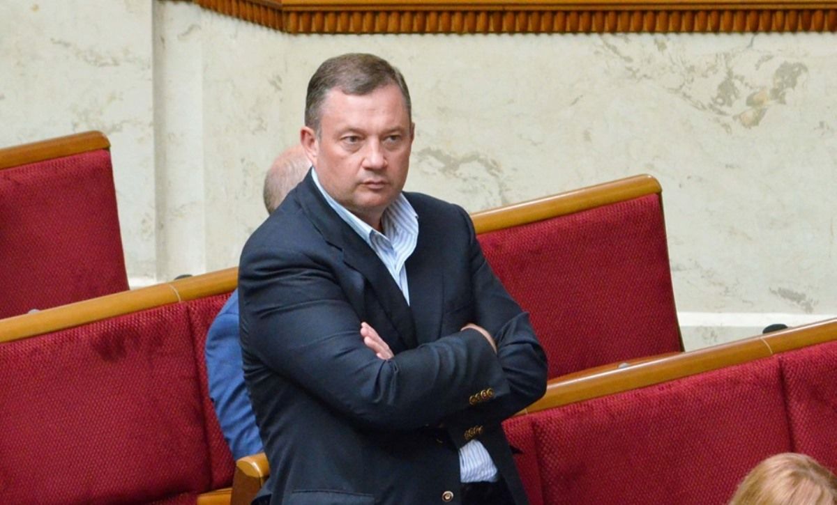 Суд відмовився арештувати знайдені в Ярослава Дубневича гроші