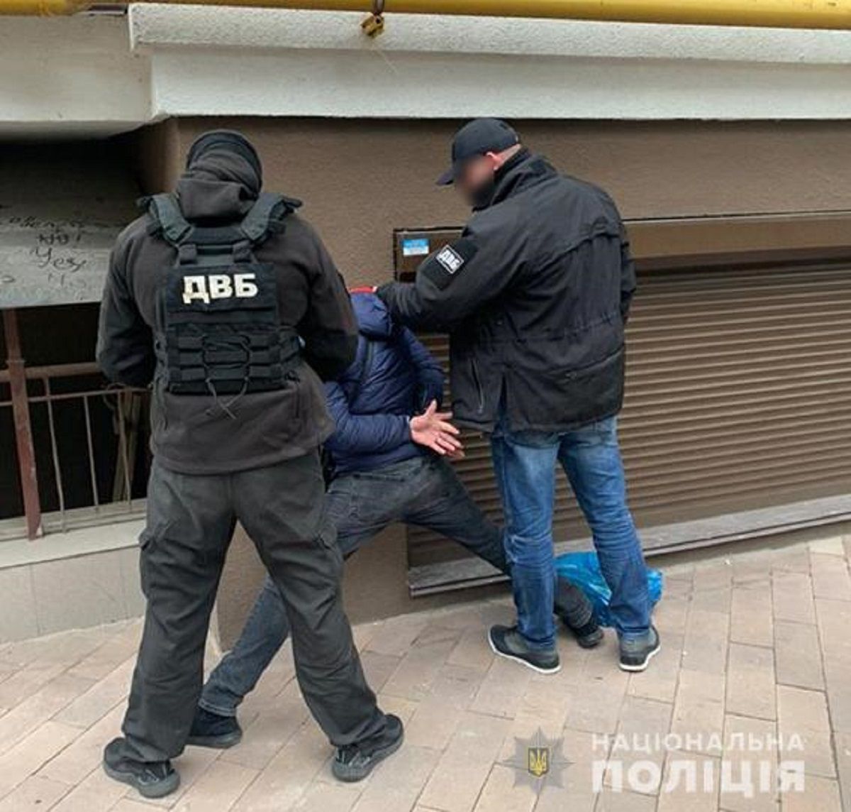 У Києві бойовик «ДНР» поранив поліцейського
