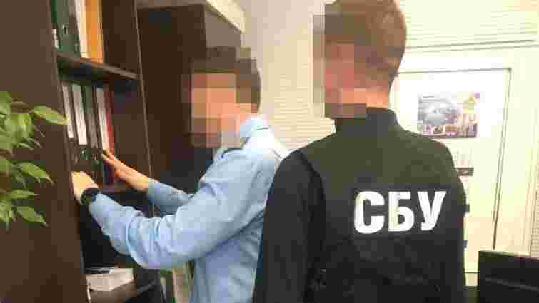 Оперативники СБУ затримали на хабарі головного інспектора Запорізької митниці