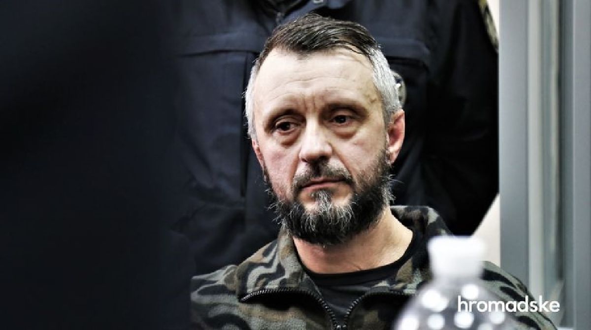 Суд продовжив арешт підозрюваним у справі Шеремета Андрію Антоненку та Яні Дугарь
