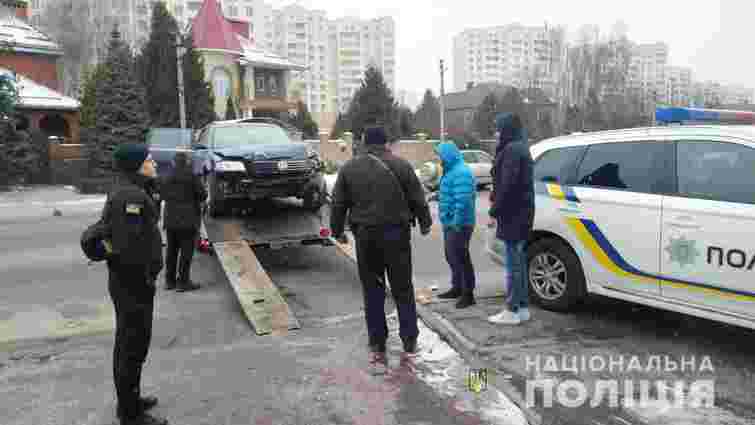 На Київщині на поліцейського напали під час оформлення протоколу за порушення