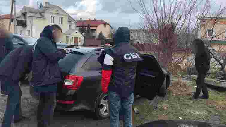 За збут наркотиків у Золочеві затримали заступника шефа місцевої поліції