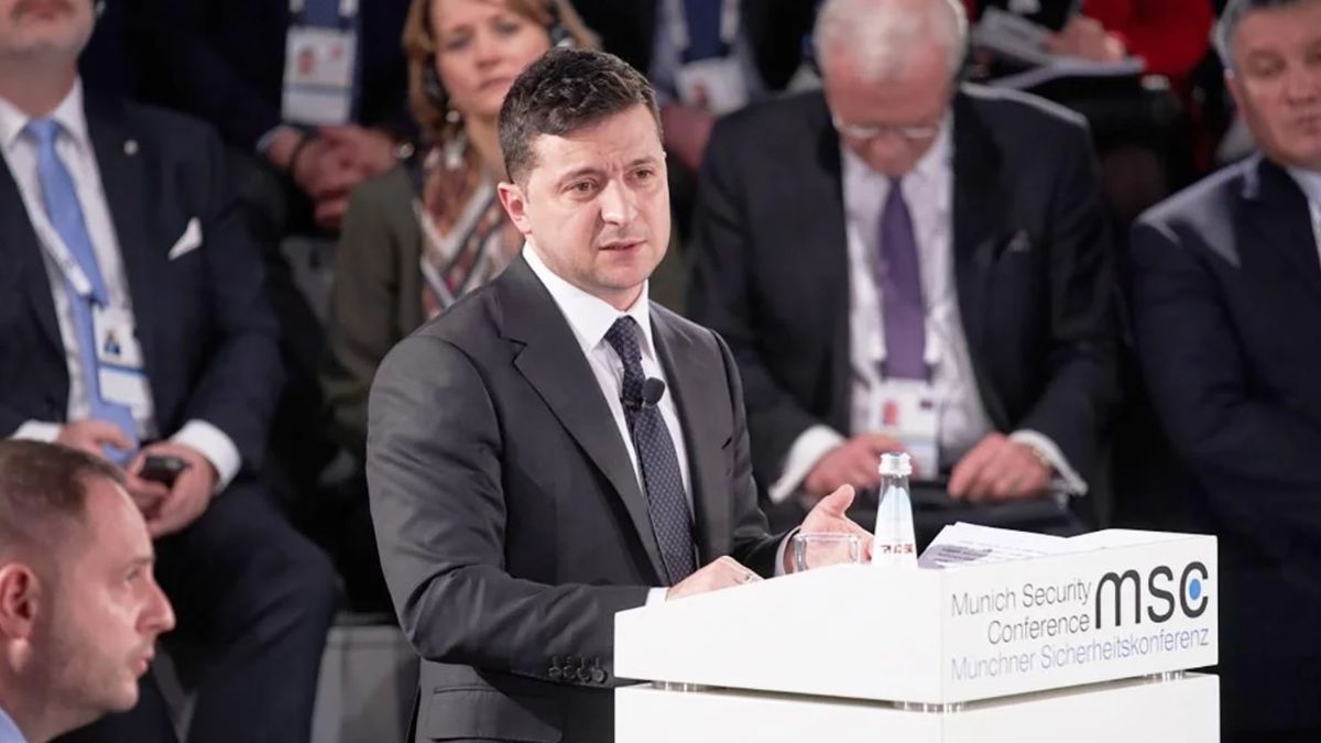 Зеленський погодився на спільний контроль кордону з представниками терористів та ОБСЄ
