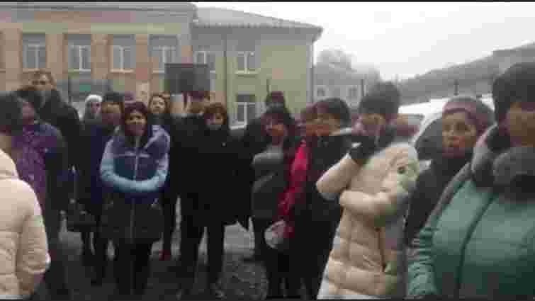 На Тернопільщині виникли протести через чутки про евакуацію українців з Китаю