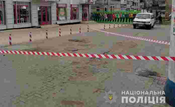 На зупинці громадського транспорту в Кременчуці застрелили чоловіка
