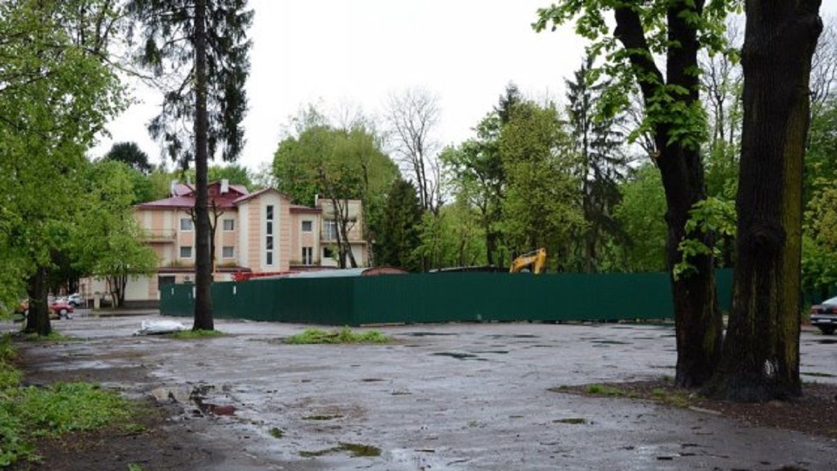 Інспекція ДАБК програла апеляцію щодо будівництва ресторану у Стрийському парку