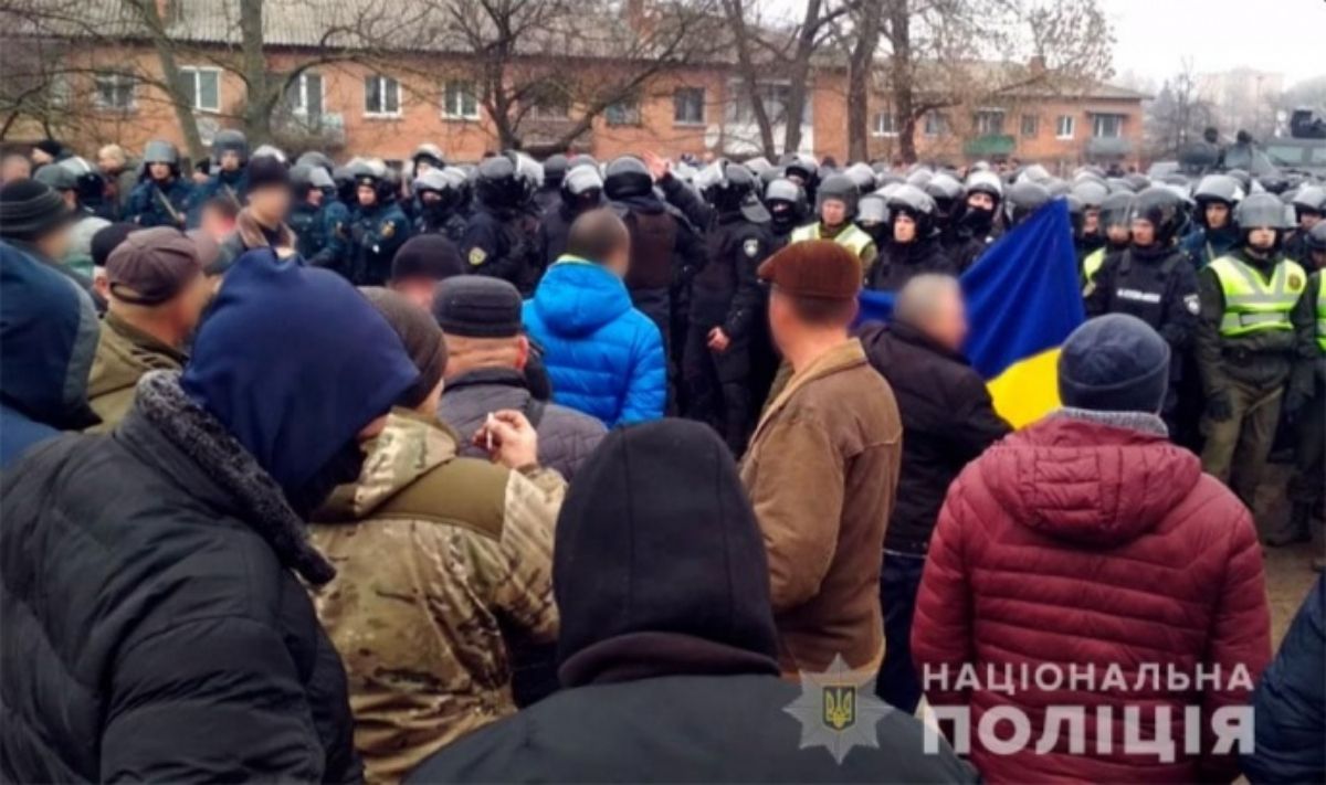Евакуйованих з Китаю розташують у медичному центрі НГУ в Нових Санжарах