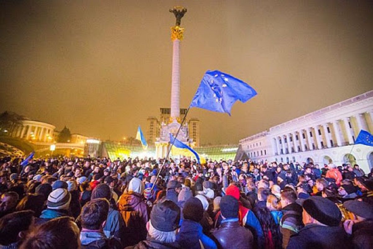 23% українців вважають події Майдану «антидержавним переворотом»