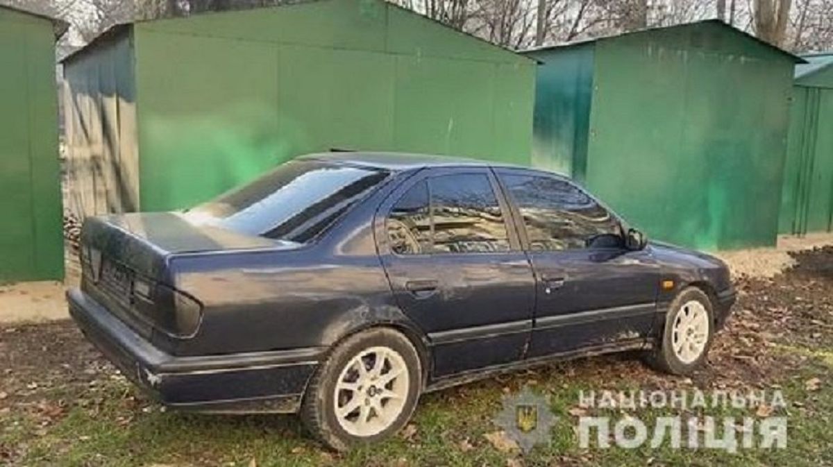 12-річний хлопчик в Одесі викрав машину і заснув у ній