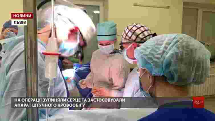 У львівській лікарні швидкої допомоги вперше провели відкриту операцію на серці