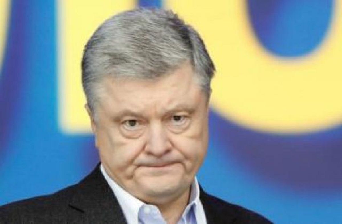 Апеляційний суд відхилив скаргу адвокатів Порошенка на його примусовий допит у ДБР