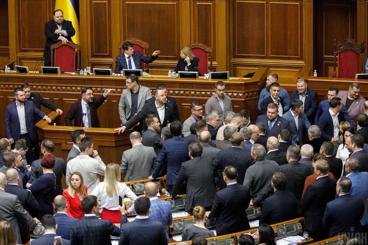 Верховна Рада збереться на позачергове засідання на вимогу Зеленського