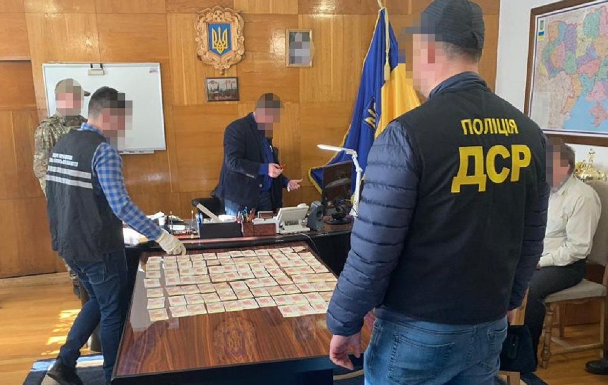 На хабарі затримали керівника одної з найбільших шахт Львівщини
