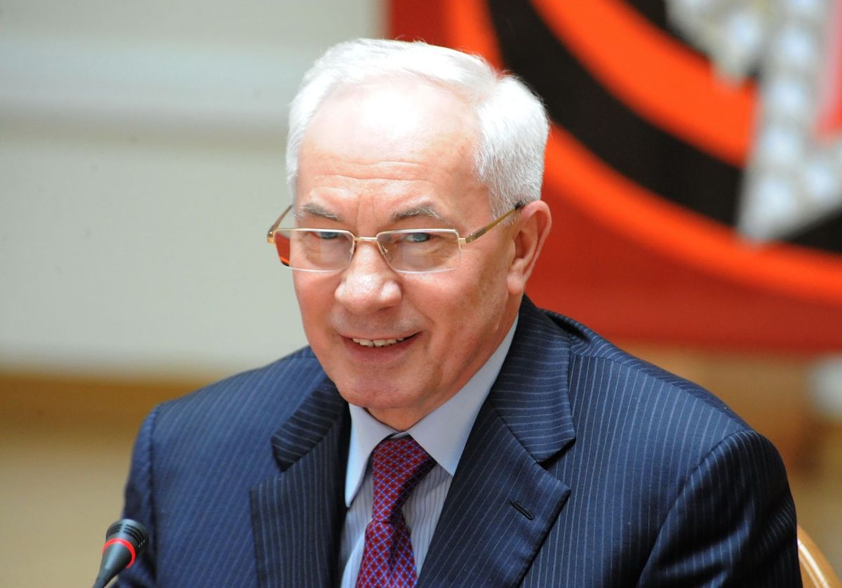 Євросоюз офіційно зняв санкції з Миколи Азарова