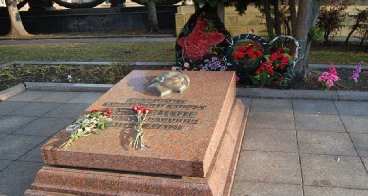 Мінкульт вважає недоцільним передачу останків Миколи Кузнєцова у Росію