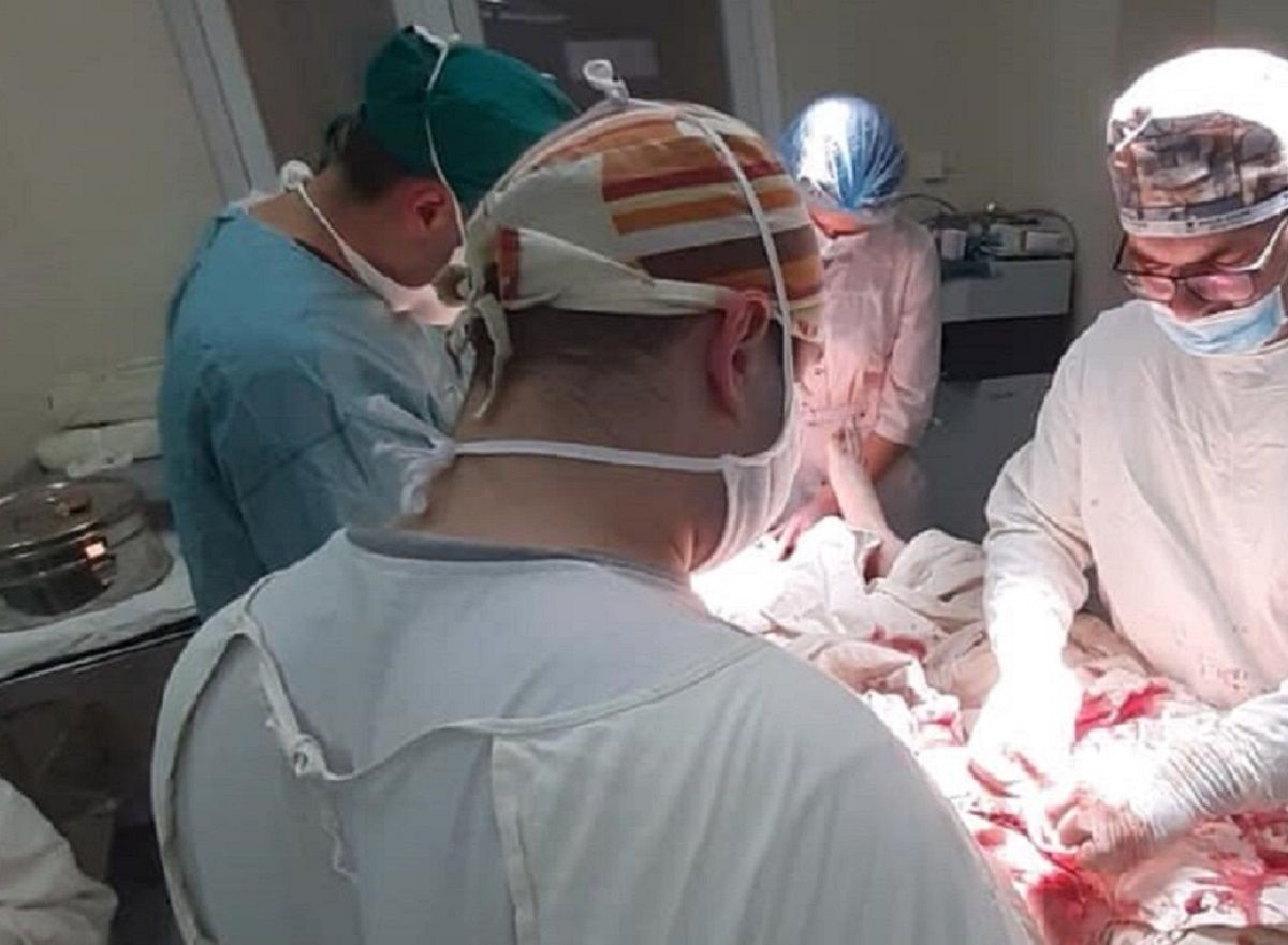 Львівські лікарі повернули до життя чоловіка, в якого зупинялося серце