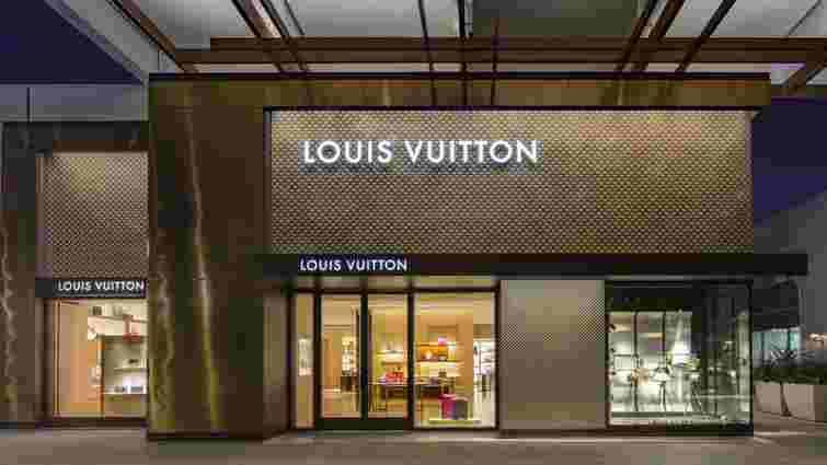 Власник Louis Vuitton виготовлятиме замість парфумів антисептики