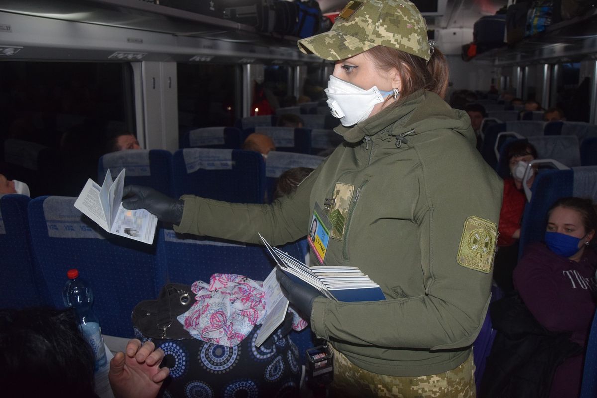 «Укрзалізниця» призначила ще два додаткові поїзди з Перемишля