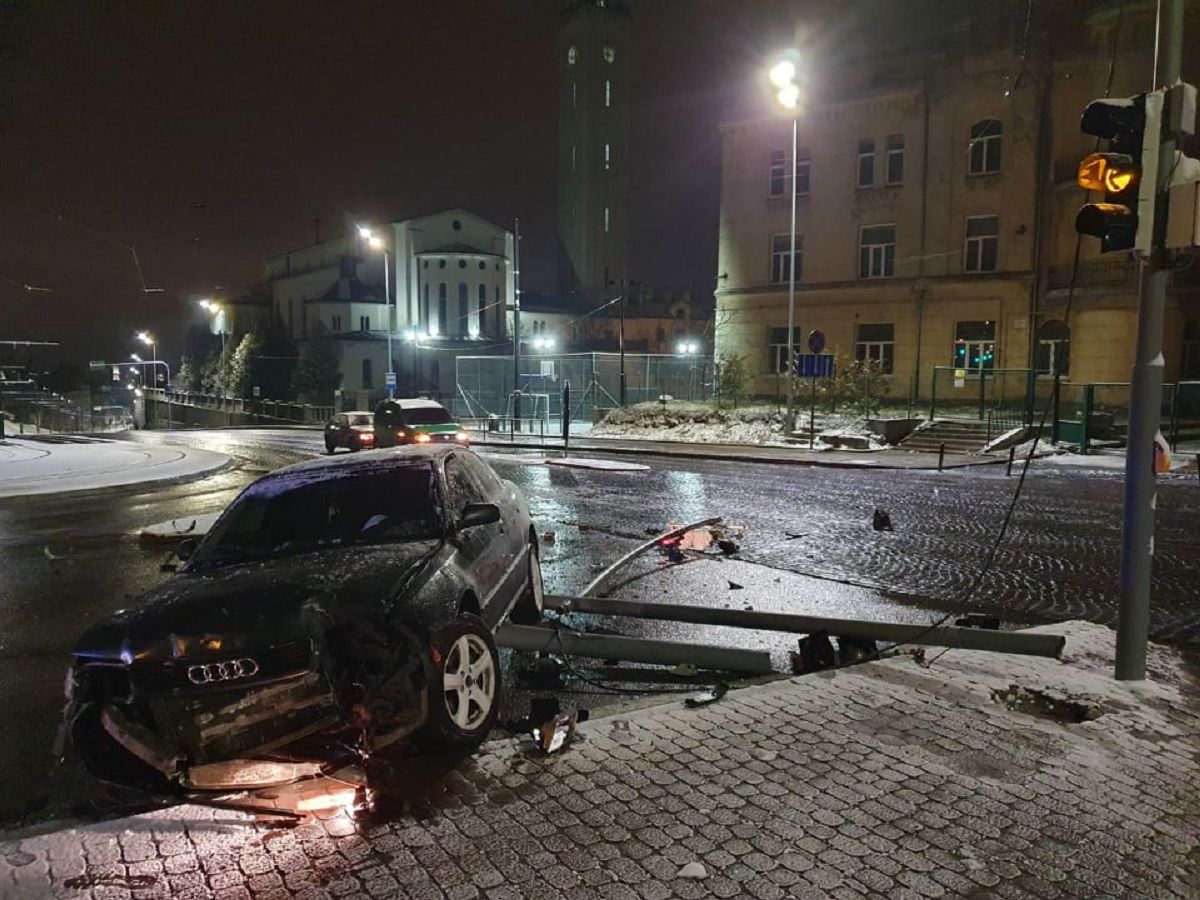 За ніч два п’яні водії скоїли ДТП на вул. Пасічній у Львові