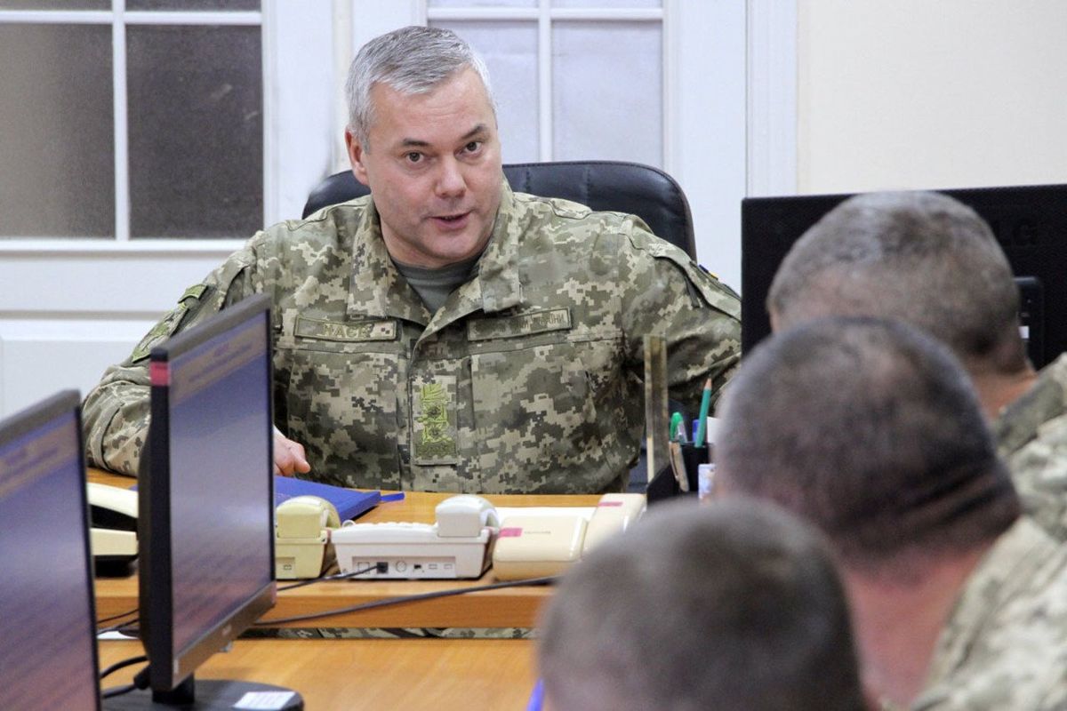 Володимир Зеленський знову призначив командувачем ООС Сергія Наєва