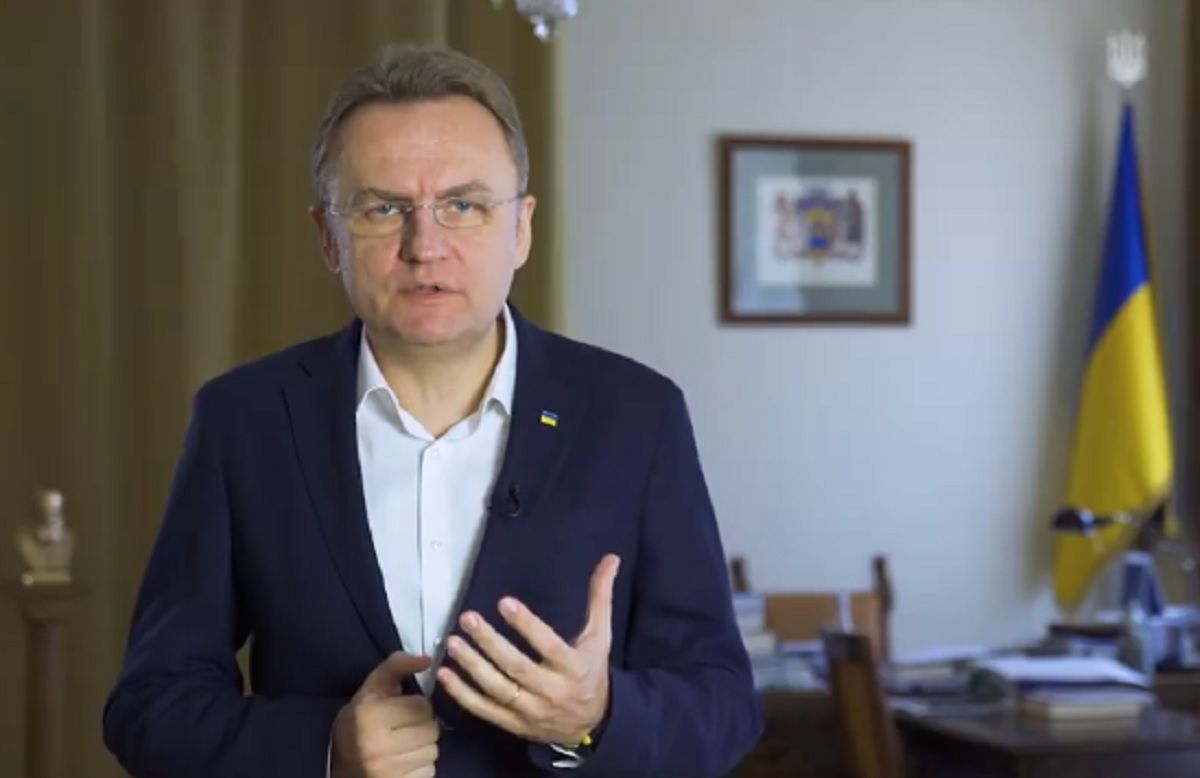 Садовий емоційно закликав львів'ян не легковажити карантином