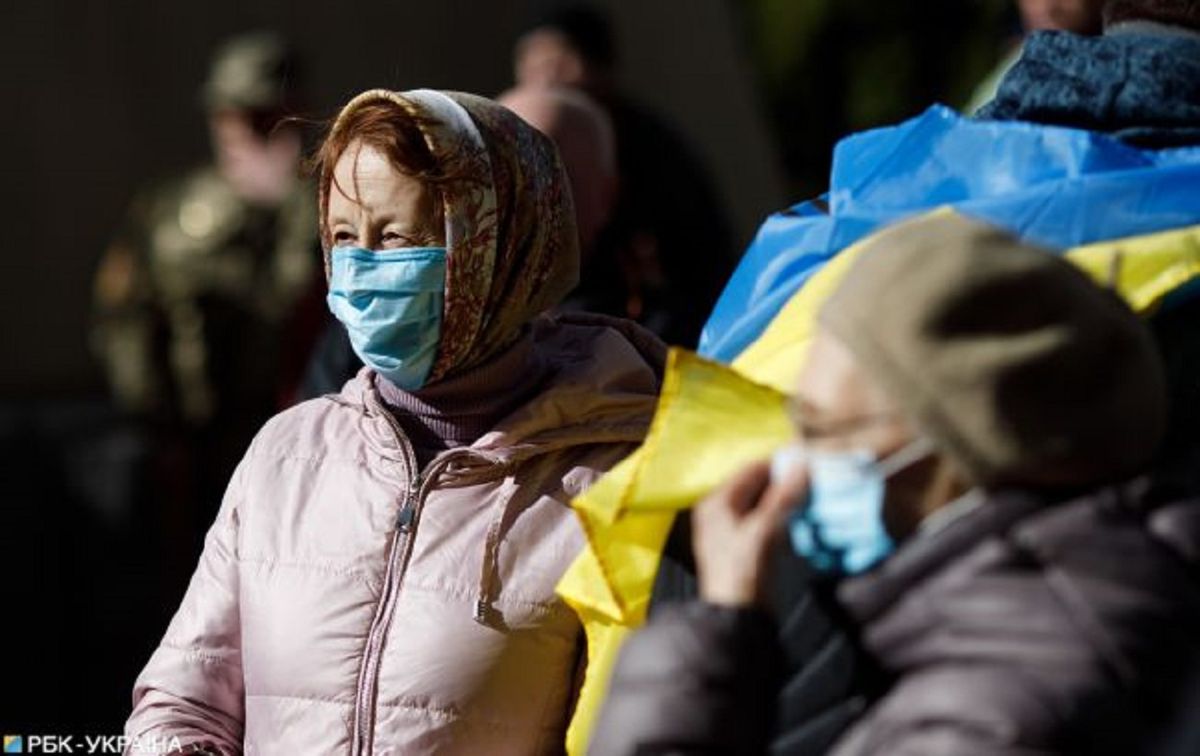 В Україні підтверджено 1308 випадків інфікування коронавірусом, померли 37 людей