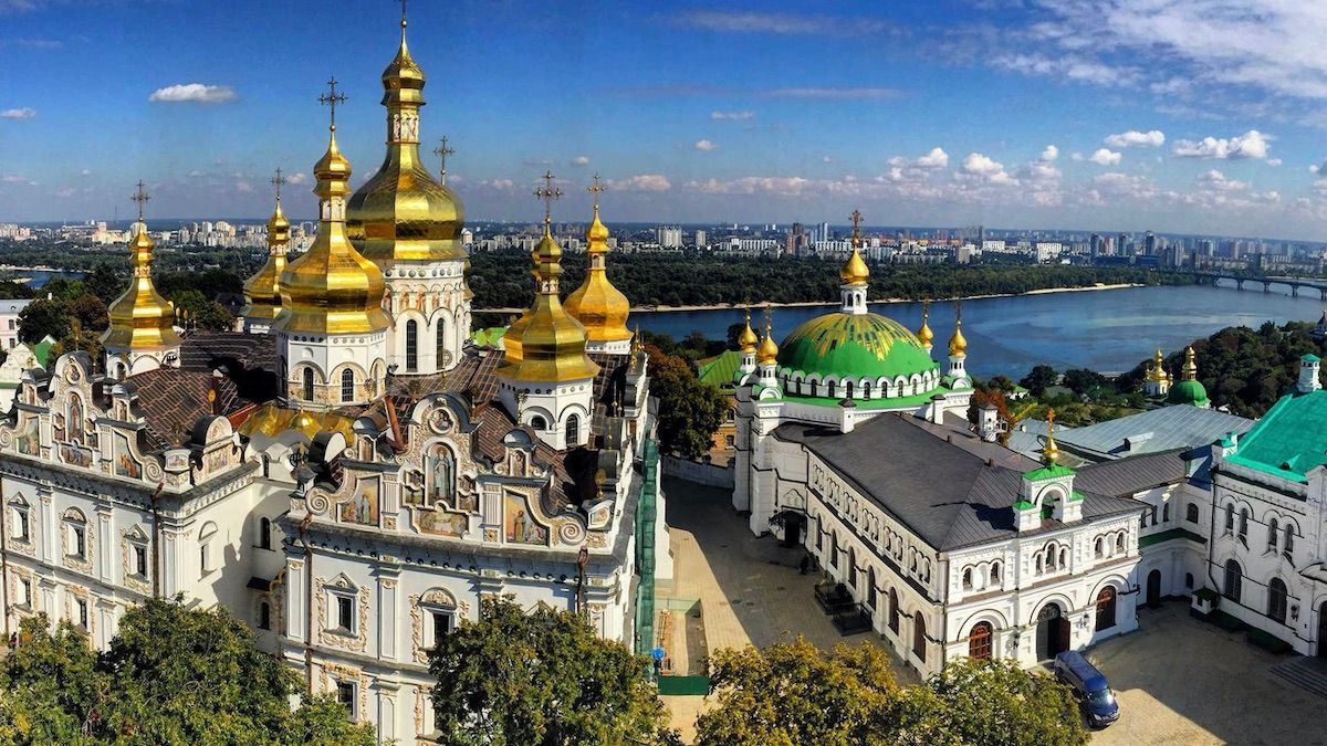 Коронавірус виявили у ще 26 монахів Києво-Печерської лаври