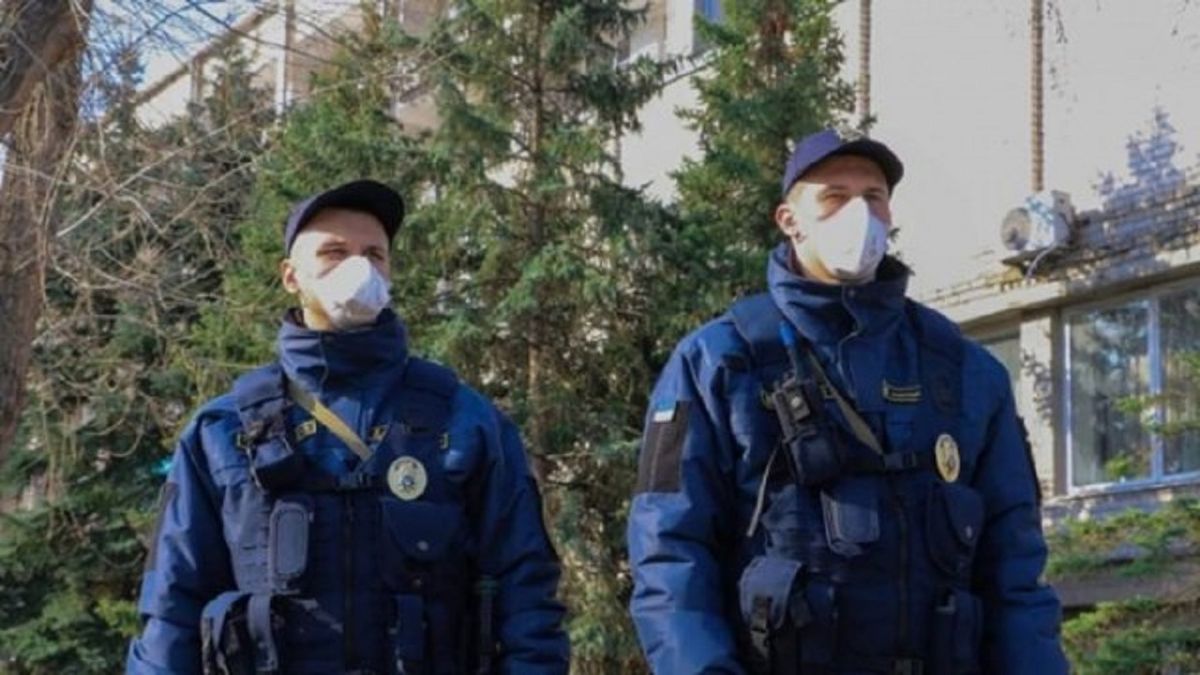 Бійцям Нацгвардії хочуть дозволити перевіряти речі громадян