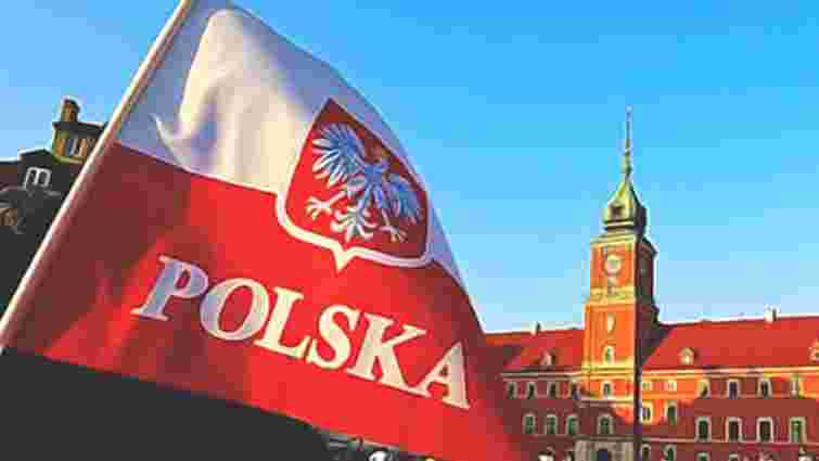 Неповнолітніх українських студентів у Польщі «візьмуть на контроль»