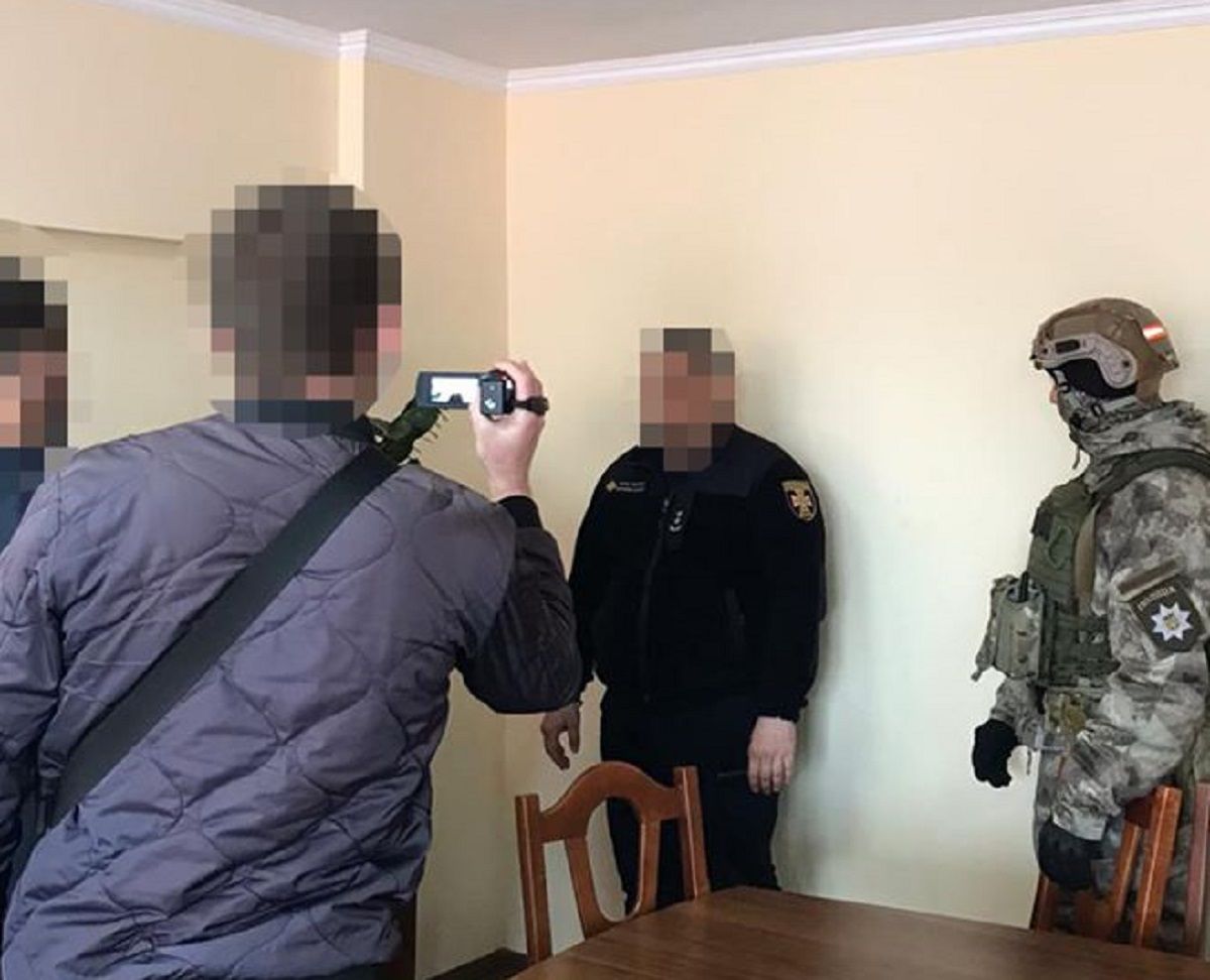 На Волині за безперешкодну роботу АЗС посадовці ДСНС вимагали 1000 літрів дизпалива