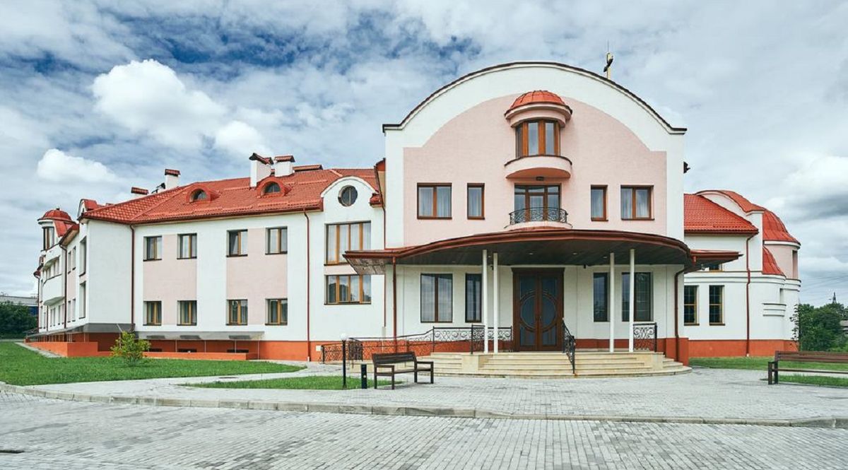 Патріарший дім УГКЦ у Львові передали для потреб медиків