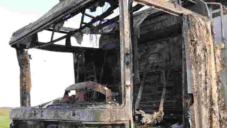 На трасі Київ-Чоп біля Львова вщент згоріла вантажівка