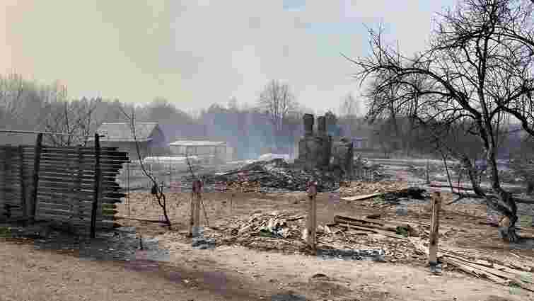На  Житомирщині пожежа охопила 4 тисячі гектарів лісу та кілька сіл