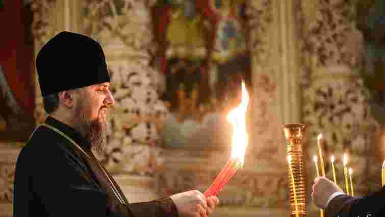 Православна церква України отримала Благодатний вогонь з Єрусалиму