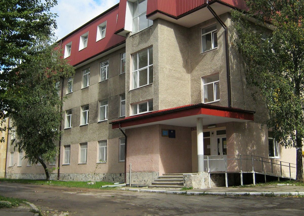 Львівську нічліжку закрили на обсервацію через коронавірус безпритульного