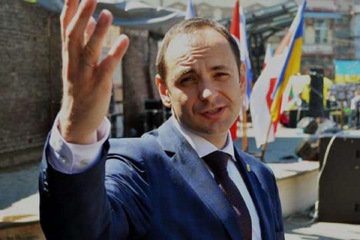 Мер Івано-Франківська розпорядився вивезти ромів на Закарпаття