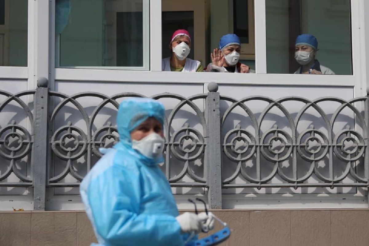 Хворі на коронавірус медики Львова отримають по 20 тис. грн