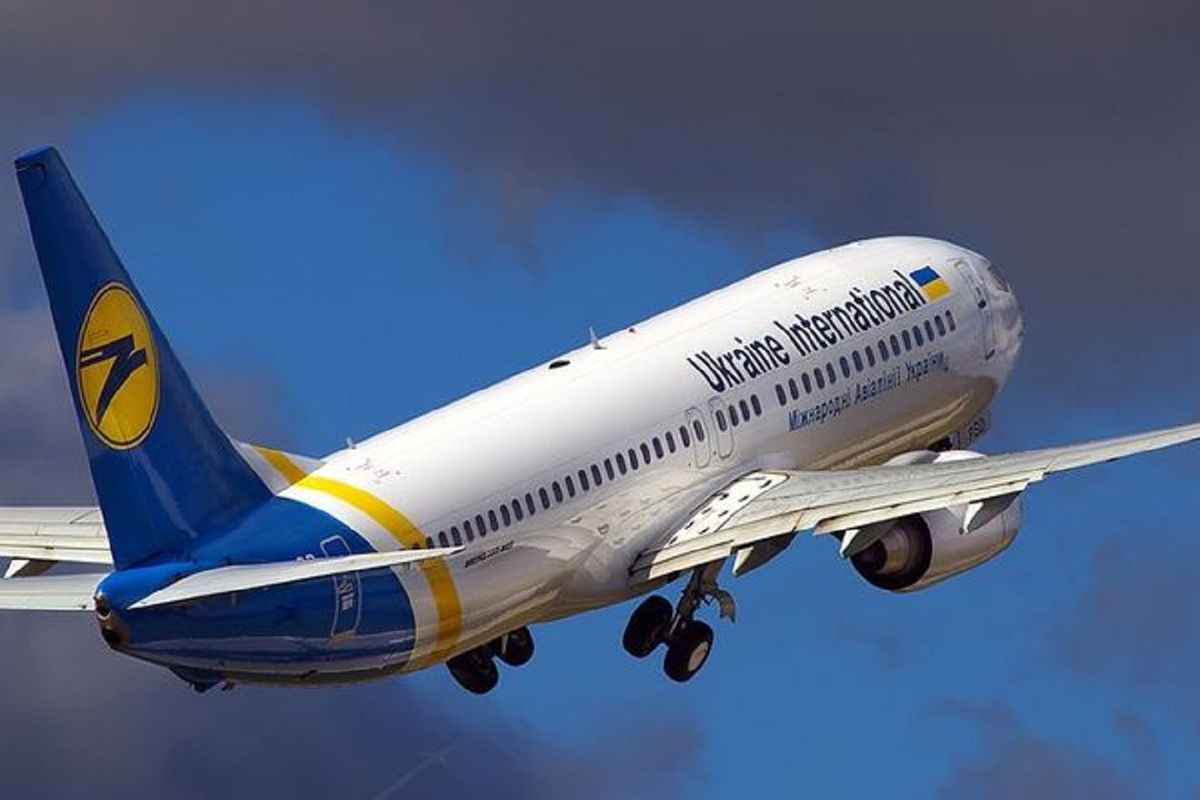 Українським заробітчанам дозволили вилетіти до Великої Британії