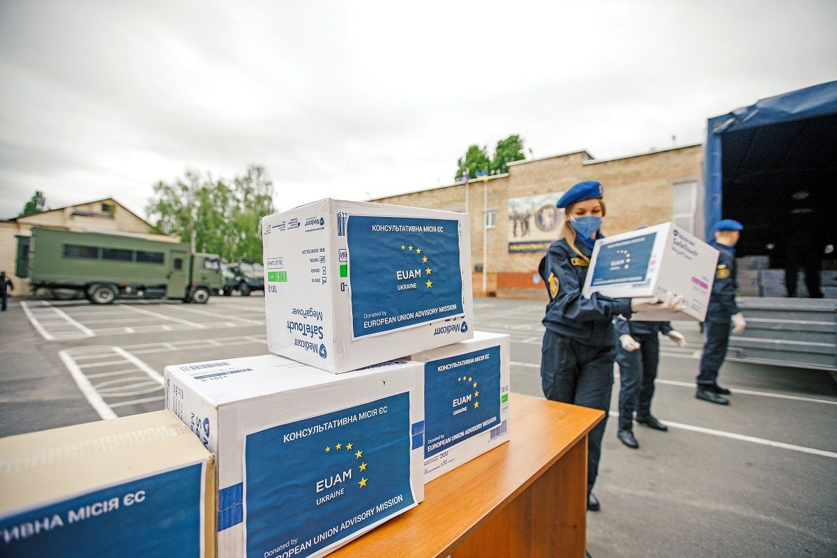 ЄС надав медичну гуманітарну допомогу українським правоохоронцям