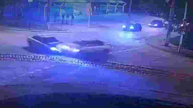 У нічну ДТП на львівському перехресті потрапили двоє нетверезих водіїв