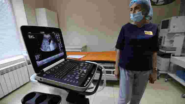 Кредобанк подарував 8-й міській лікарні ультразвуковий сканер за 1 млн грн