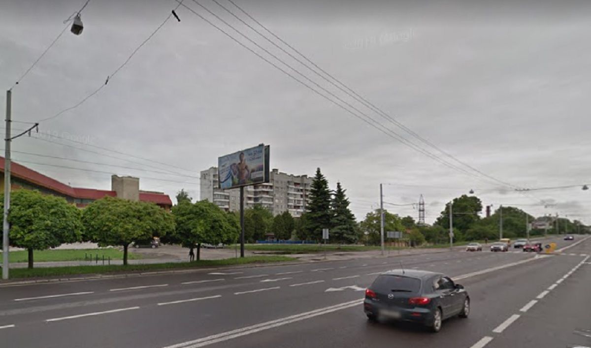 На вул. Любінській автомобіль на смерть збив 40-річного львів'янина