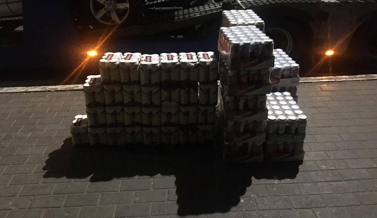 Львівські прикордонники затримали поляка з контрабандним пивом
