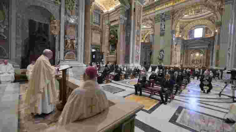 Папа Франциск провів першу публічну месу в соборі святого Петра за 69 днів