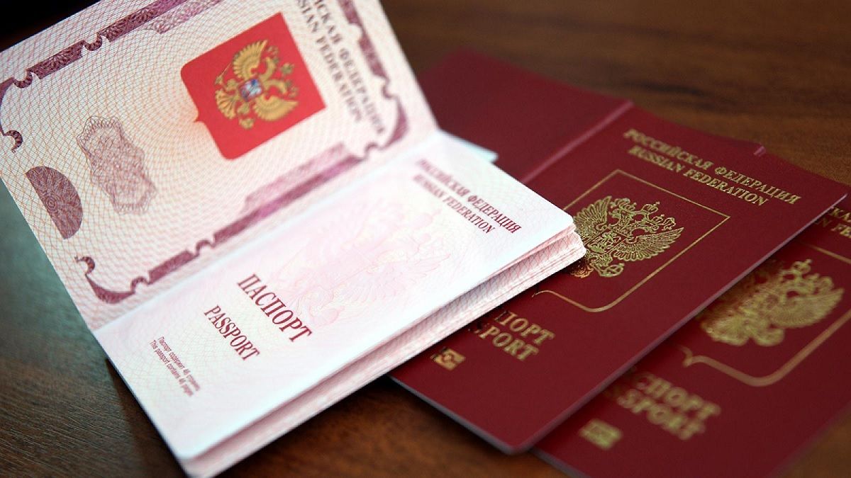 Представники «ДНР» і «ЛНР» на перемовинах у Мінську виявилися росіянами