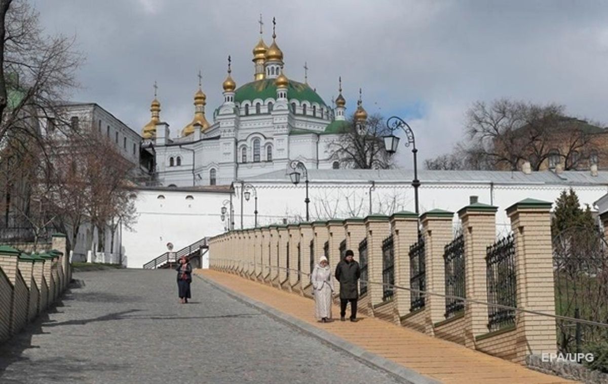 Зеленський відповів на петицію про передачу Києво-Печерської лаври до ПЦУ