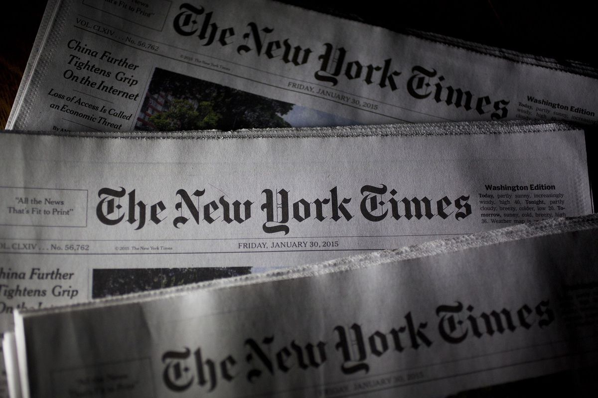 NYT опублікувала на першій сторінці імена і некрологи тисячі жертв Covid-19