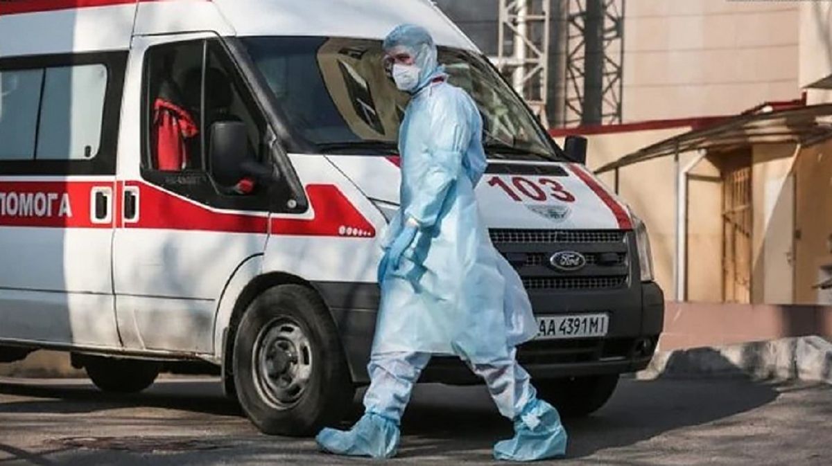 Очікуваного спаду епідемії коронавірусу в Україні немає